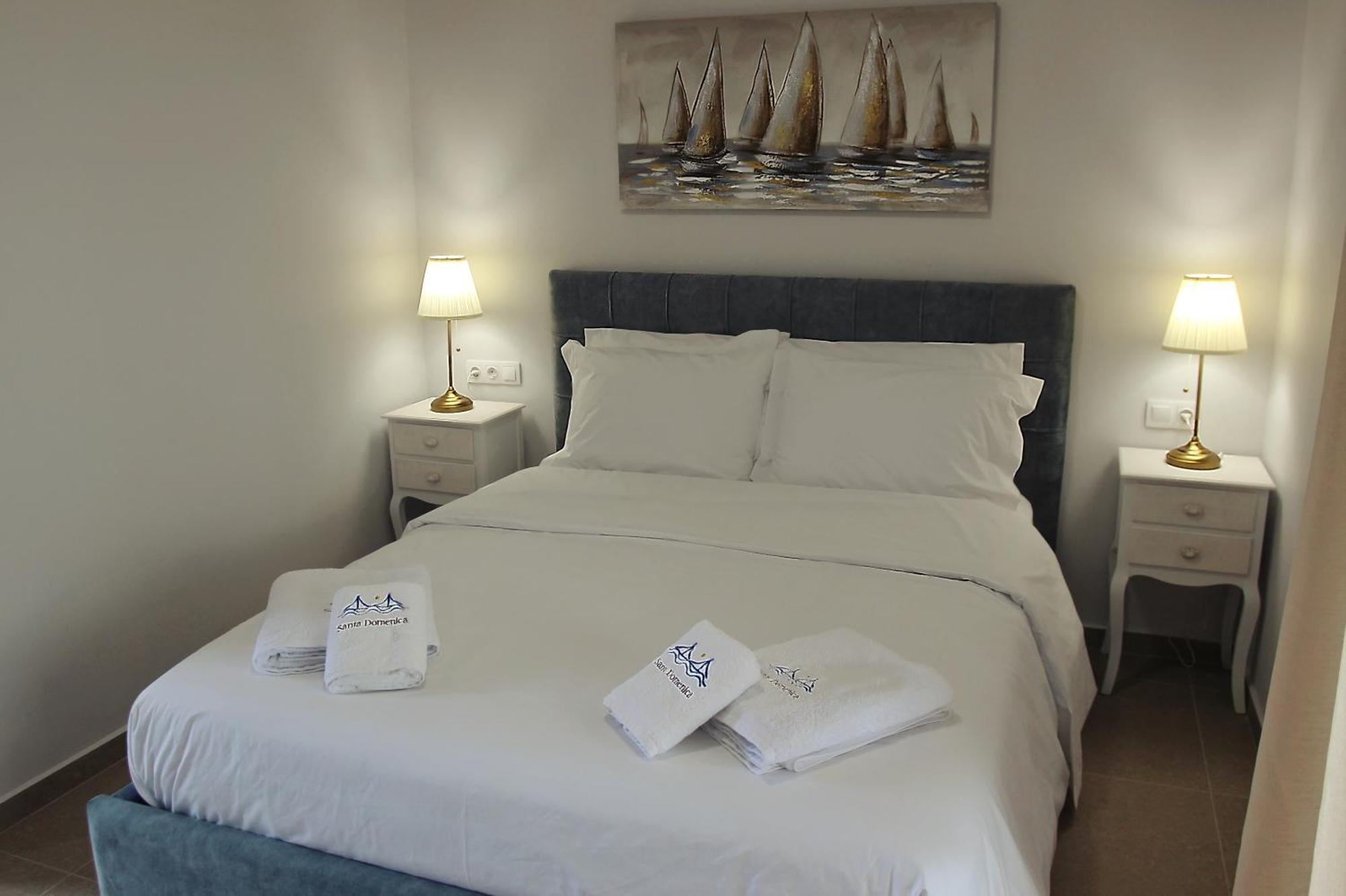 Santa Domenica Nafpaktos - Rooms And Apartments By The Sea Exteriör bild