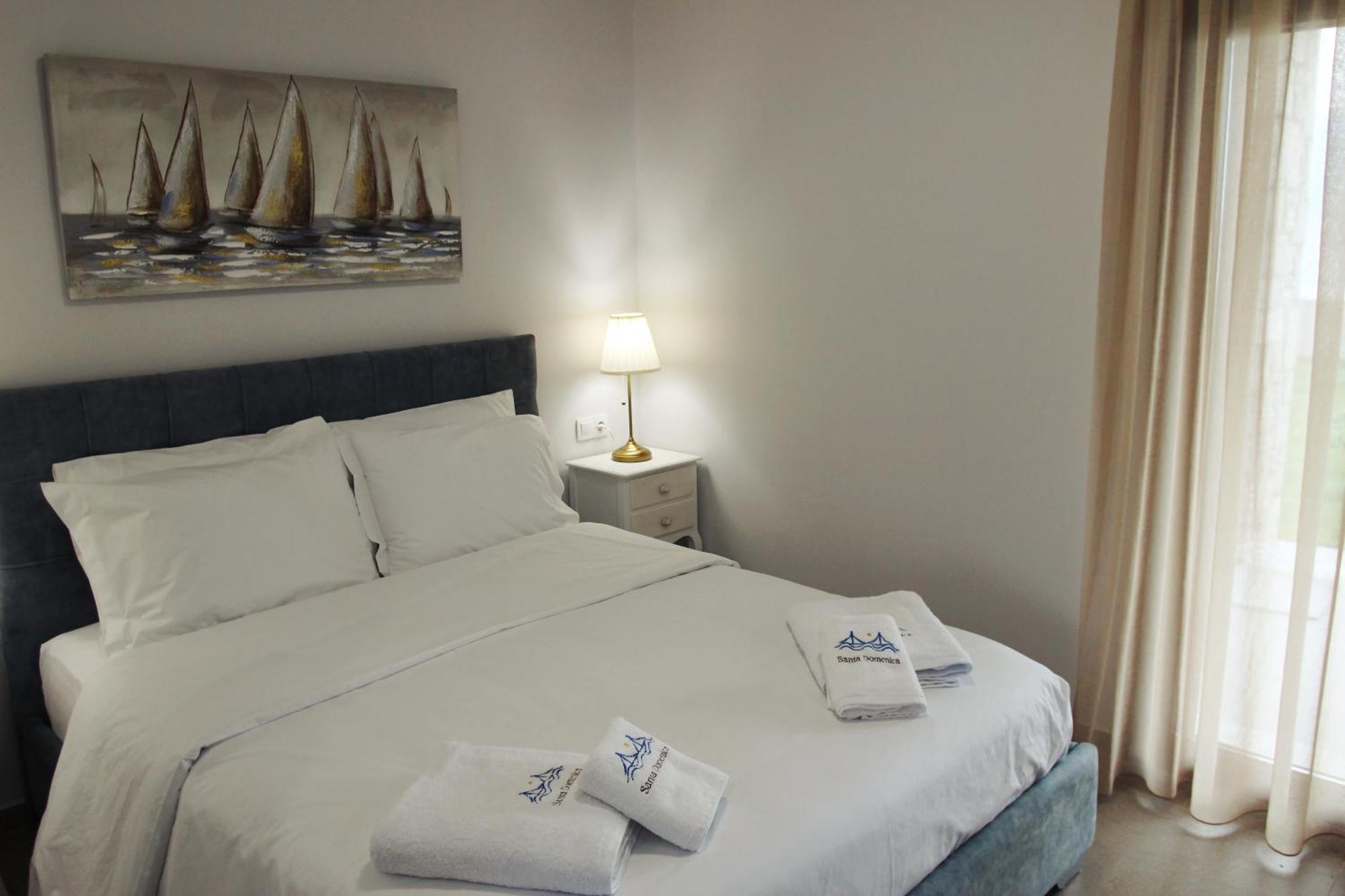 Santa Domenica Nafpaktos - Rooms And Apartments By The Sea Exteriör bild