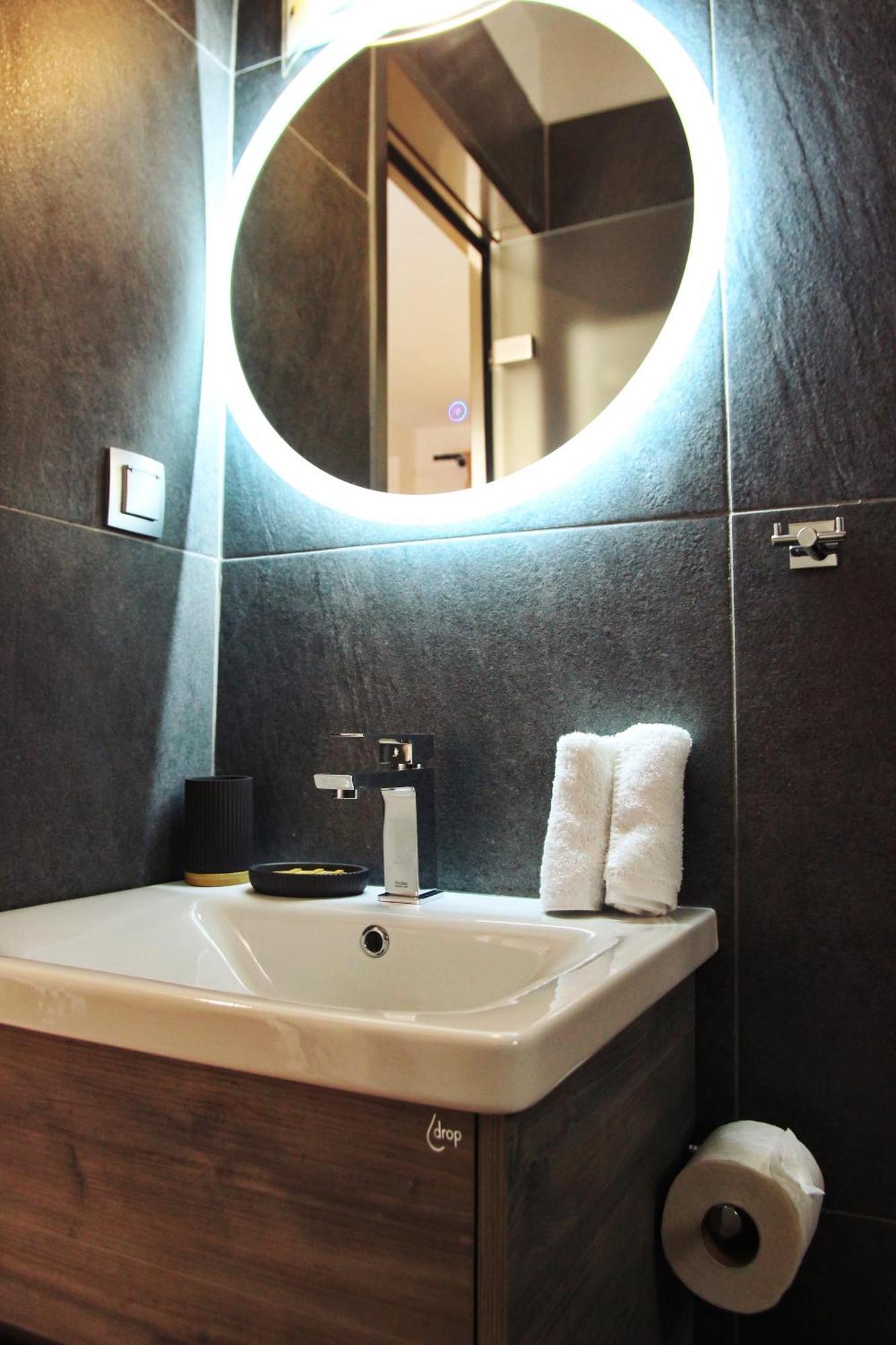 Santa Domenica Nafpaktos - Rooms And Apartments By The Sea Exteriör bild