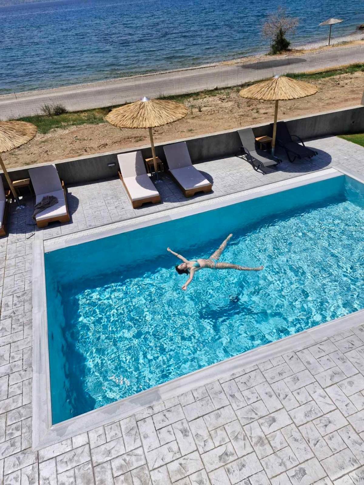 Santa Domenica Nafpaktos - Rooms And Apartments By The Sea Exteriör bild