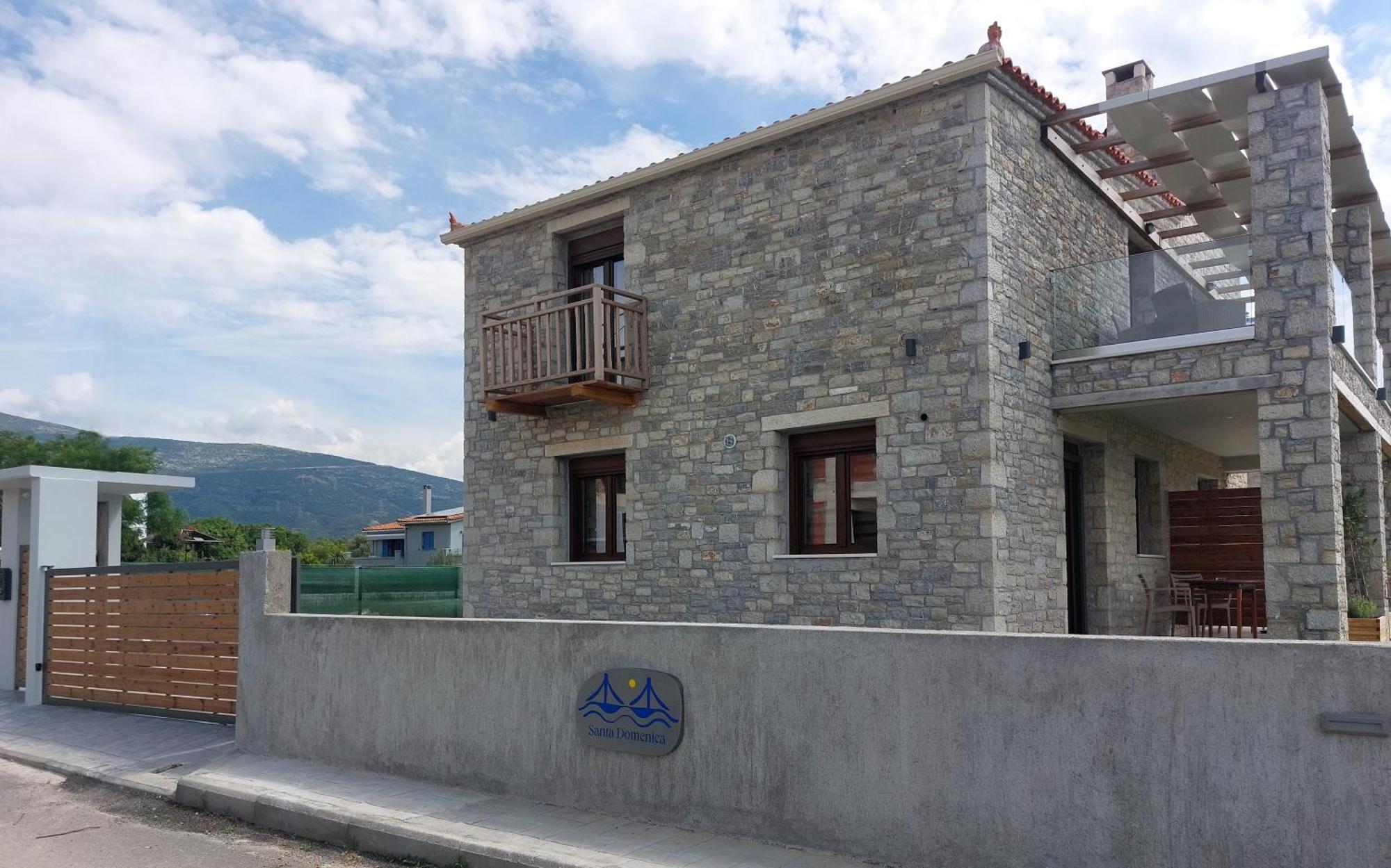 Santa Domenica Nafpaktos - Rooms And Apartments By The Sea Exteriör bild